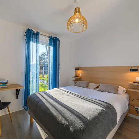Les Du Men Du-2 By Interhome
